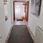 Rigofeszek Apartmanhaz * Gárdony