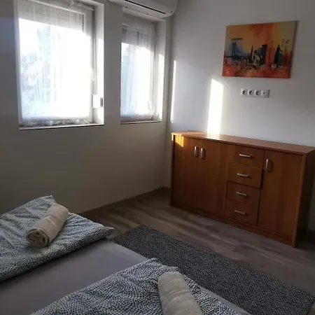 Rigofeszek Apartmanhaz Апартаменты