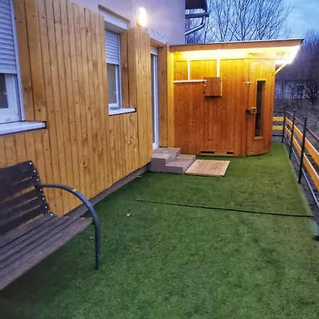 Rigofeszek Apartmanhaz