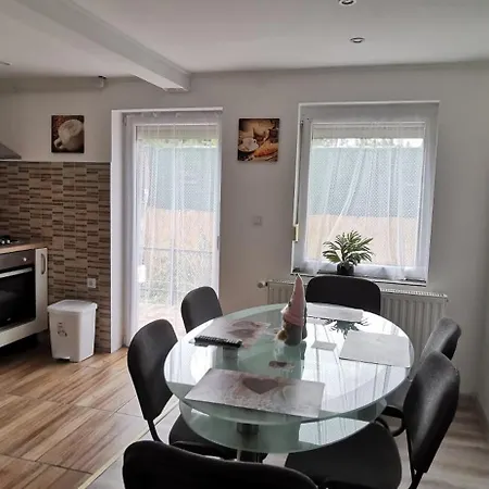 Апартаменты Rigofeszek Apartmanhaz