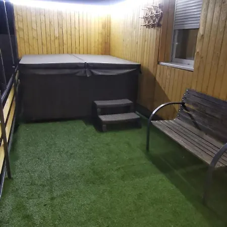 Апартаменты Rigofeszek Apartmanhaz *