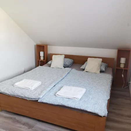 Rigofeszek Apartmanhaz Lägenhet *