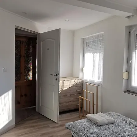 Lägenhet Rigofeszek Apartmanhaz *