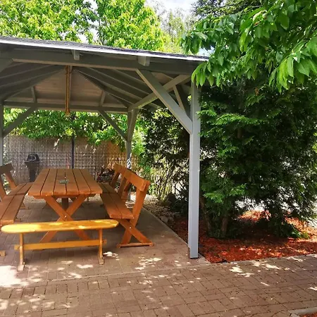 Rigofeszek Apartmanhaz Apartment