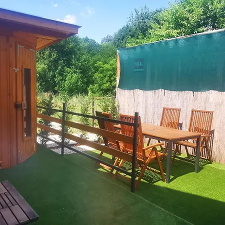 Апартаменты Rigofeszek Apartmanhaz Гардонь