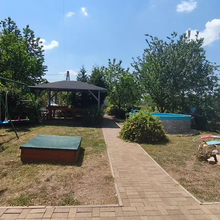 Rigofeszek Apartmanhaz Lägenhet Gárdony