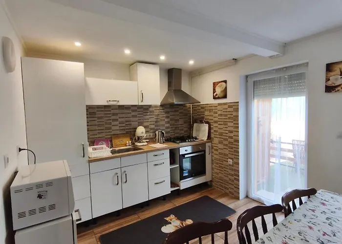 Rigofeszek Apartmanhaz *