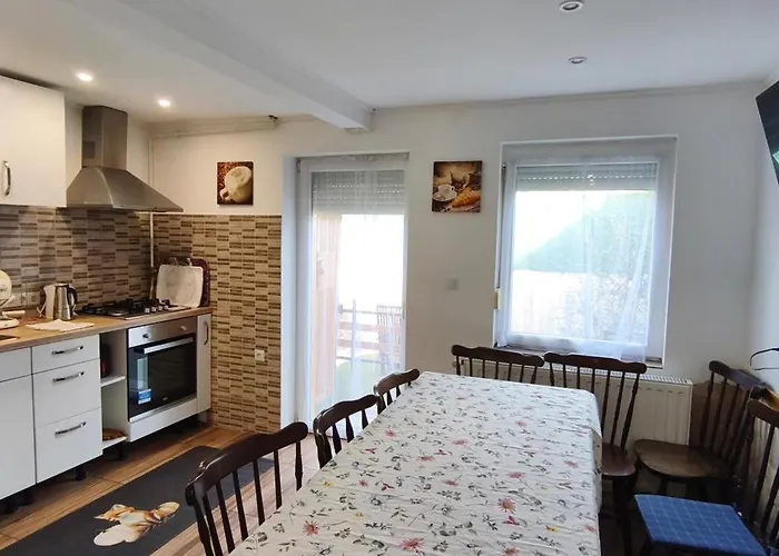 Apartament Rigofeszek Apartmanhaz Gárdony